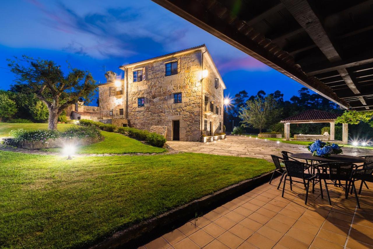 Casal Dos Celenis Guest House Caldas De Reis Bagian luar foto