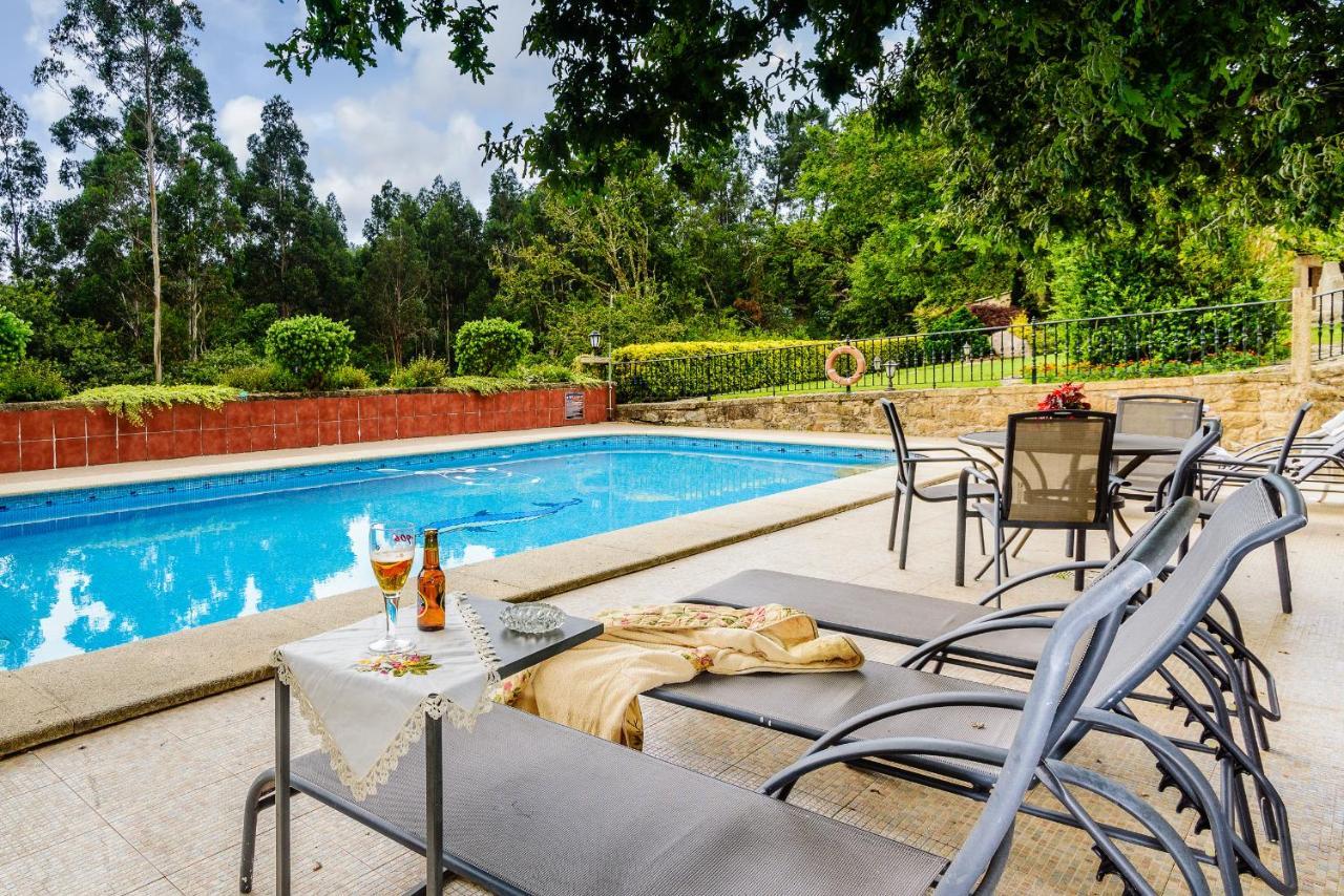 Casal Dos Celenis Guest House Caldas De Reis Bagian luar foto
