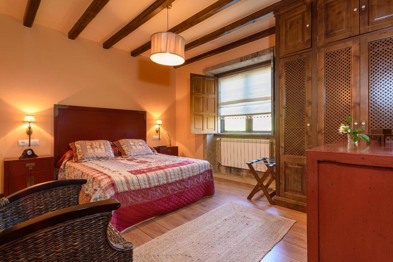 Casal Dos Celenis Guest House Caldas De Reis Bagian luar foto