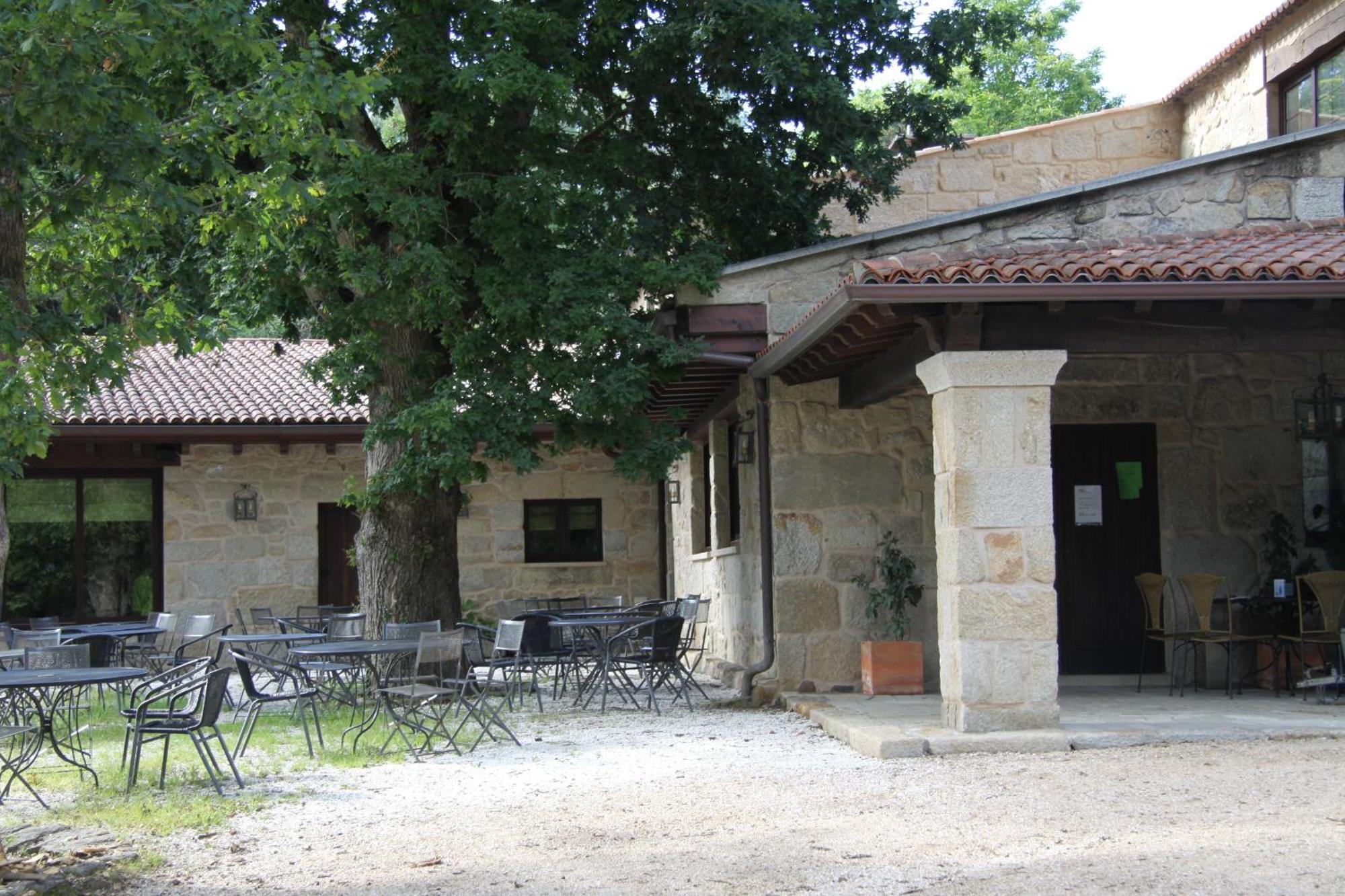 Casal Dos Celenis Guest House Caldas De Reis Bagian luar foto
