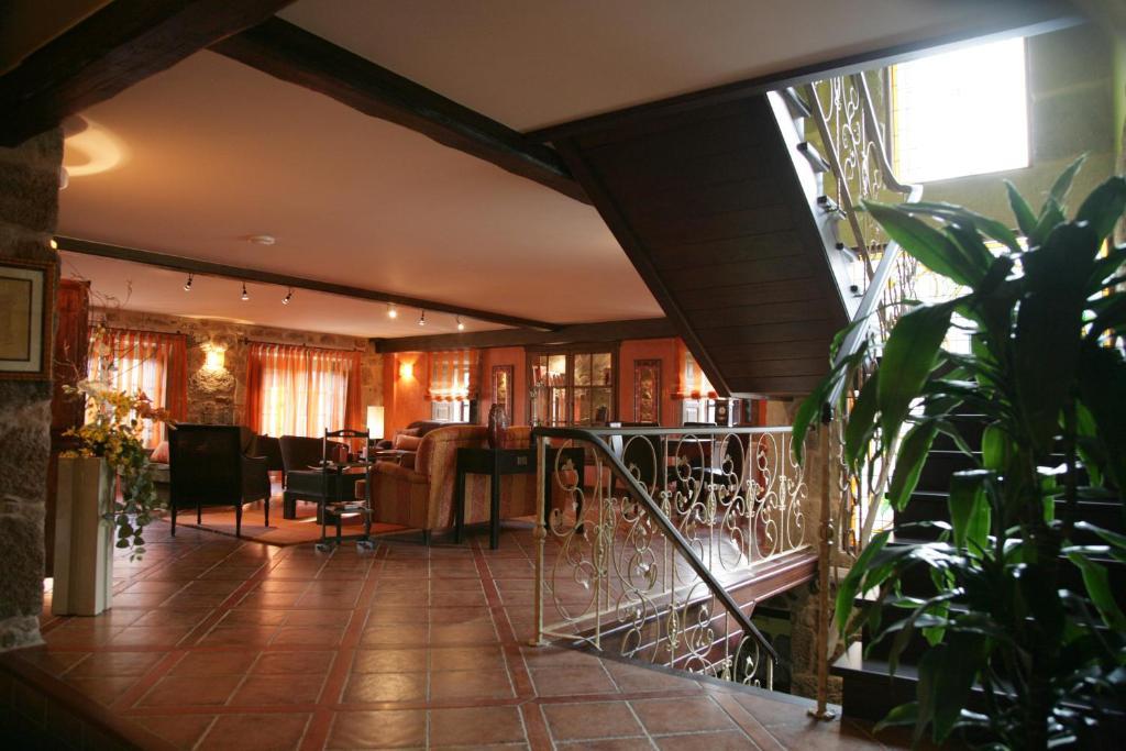 Casal Dos Celenis Guest House Caldas De Reis Bagian luar foto